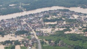 Penampakan dari udara bencana banjir yang terjadi di Kabupaten Malianu tahun 2023.