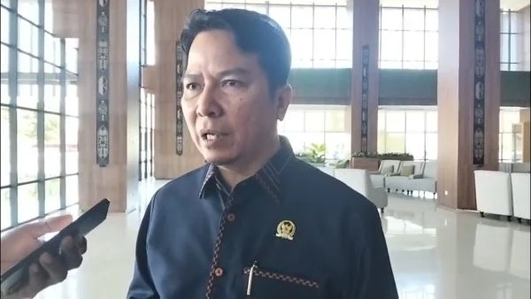 Achmad Djufrie : Ketua DPRD Kaltara